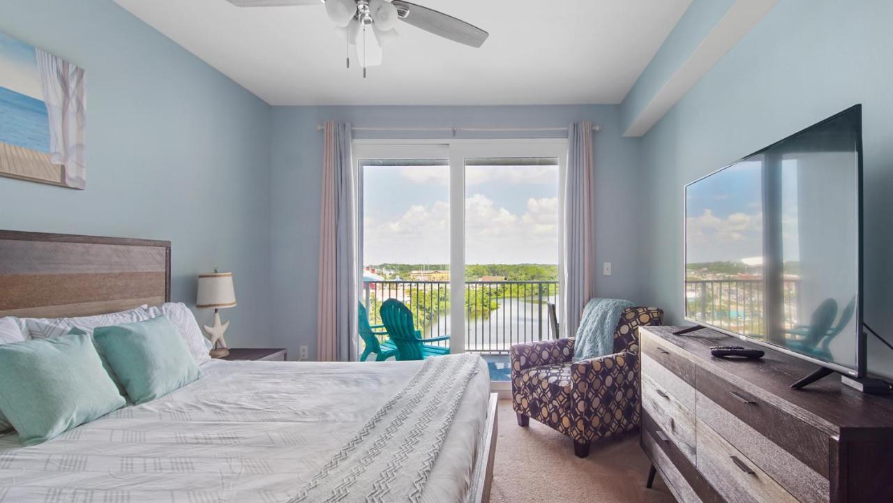 Holiday home Shell Yeah At Laketown Wharf #730 By Nautical Panama City Beach