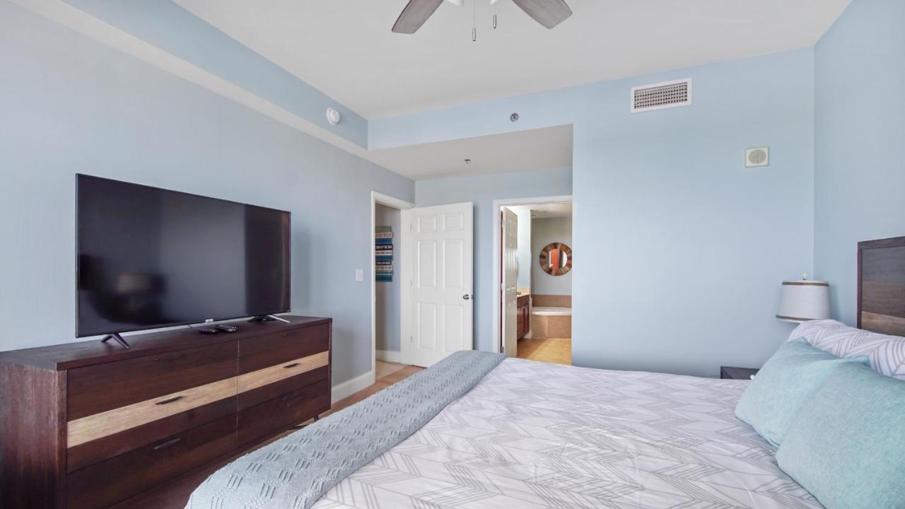 Holiday home Shell Yeah At Laketown Wharf #730 By Nautical Panama City Beach