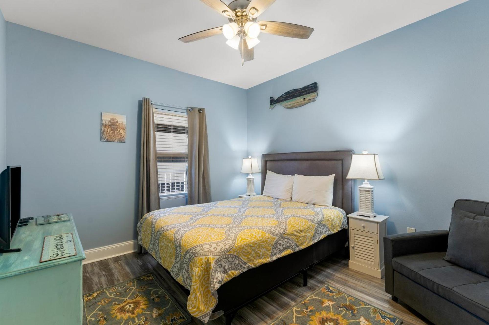 Holiday home Shell Yeah At Laketown Wharf #730 By Nautical *